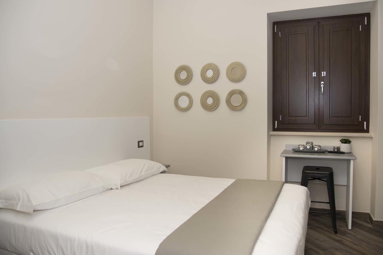 La Tenuta Di Trimalcione Pofi Exterior foto